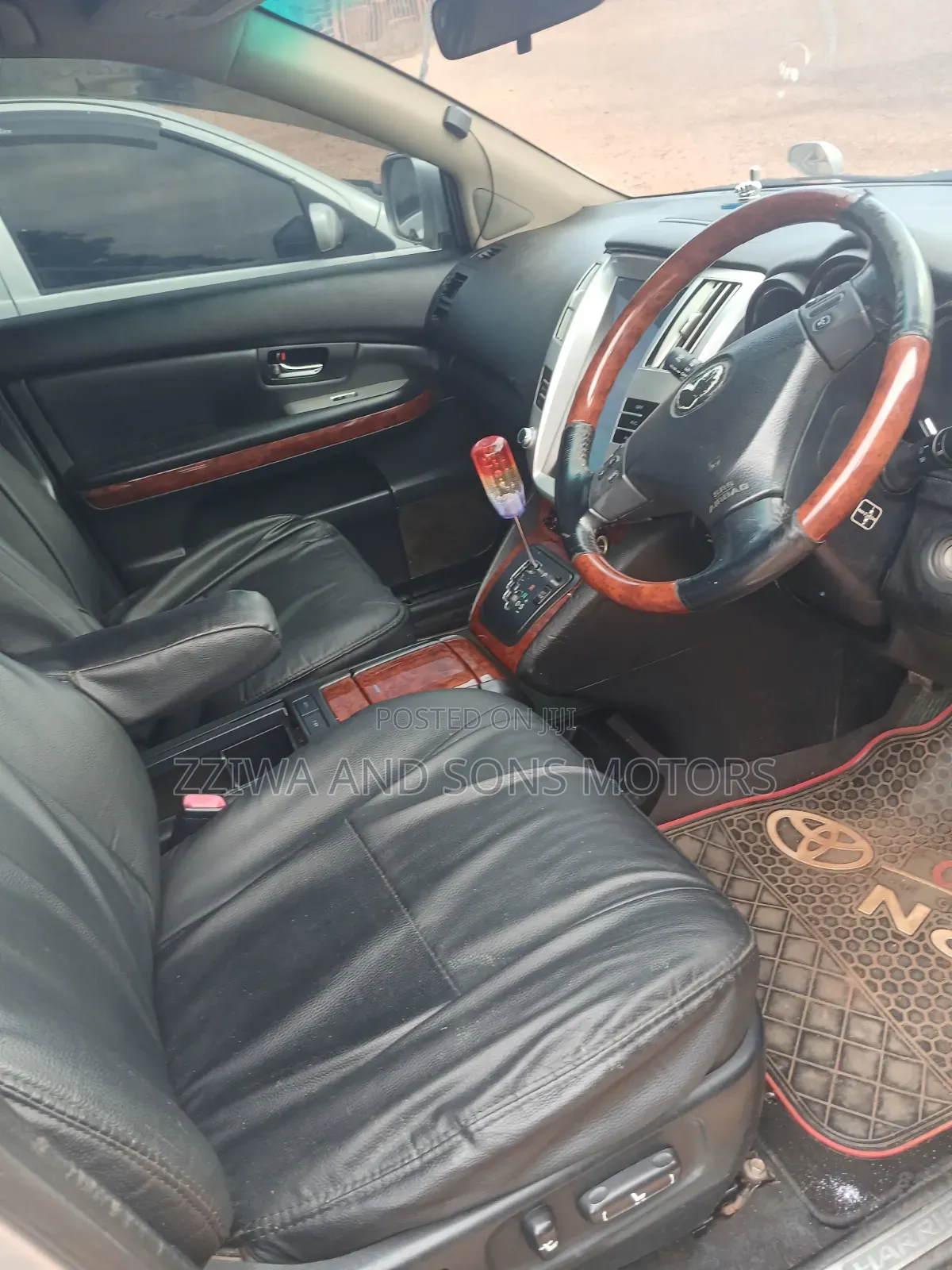 Toyota Harrier 240G 2007 Silver