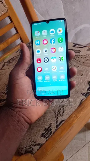 Samsung Galaxy A06 64 GB Black