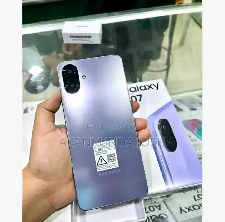 New Samsung Galaxy A07 5G 128 GB Purple