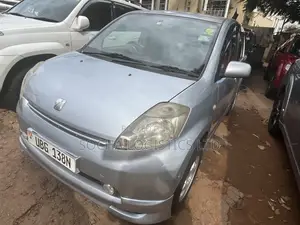 Toyota Passo 2007 Silver