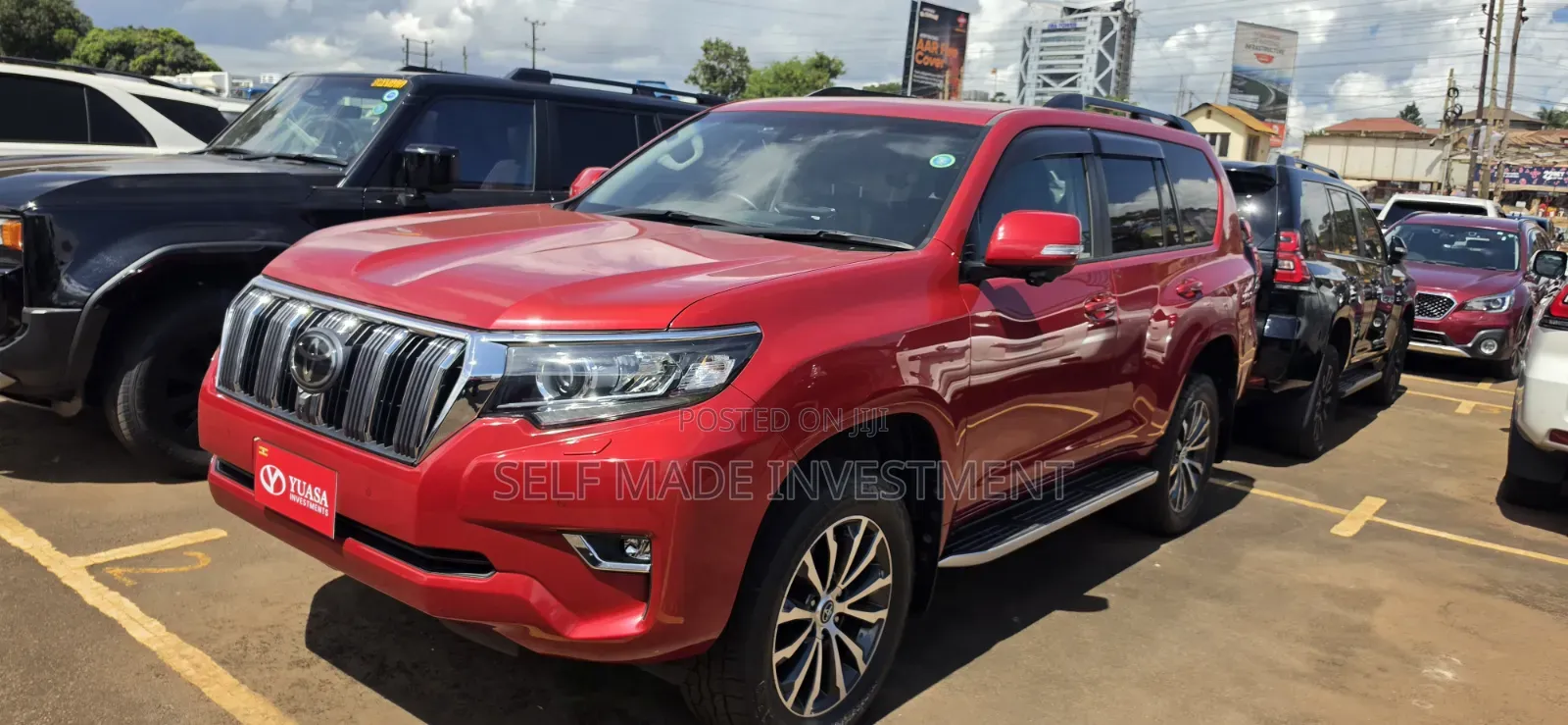 Toyota Land Cruiser Prado 2021 Red