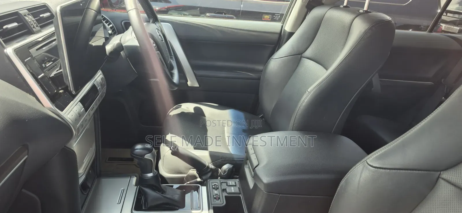 Toyota Land Cruiser Prado 2021 Red