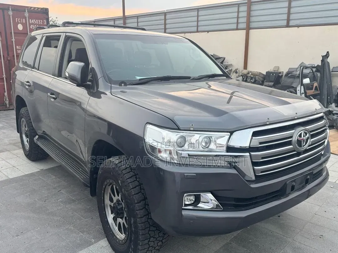 Toyota Land Cruiser 2021 Black