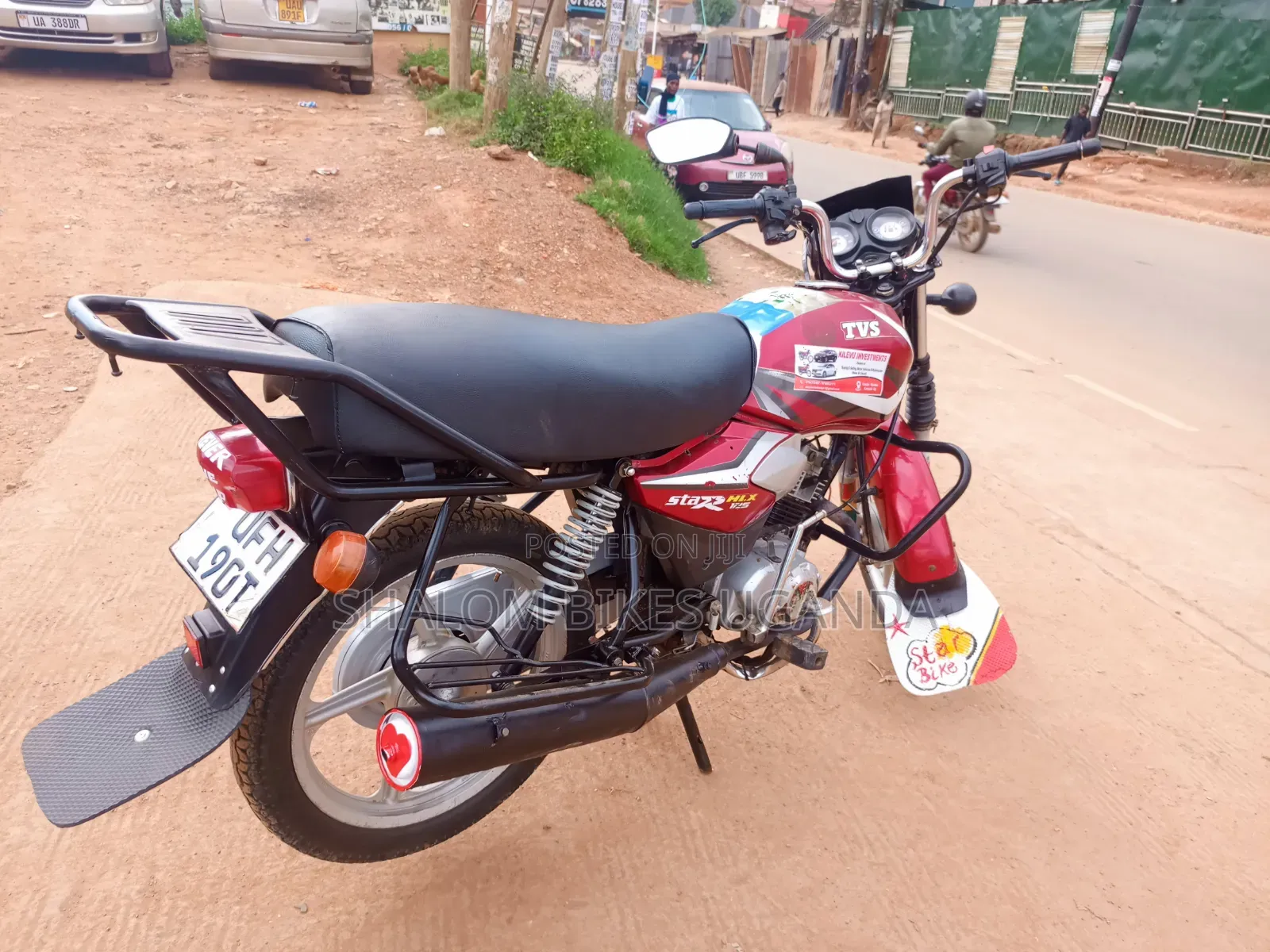 TVS HLX 125 2023 Red