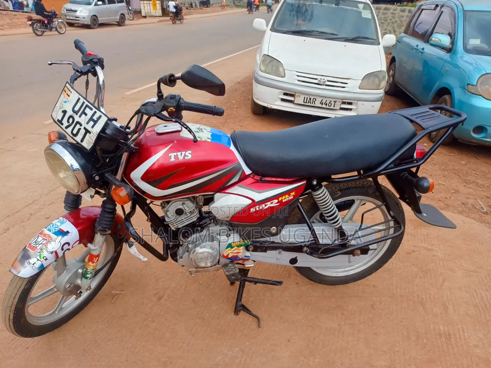 TVS HLX 125 2023 Red