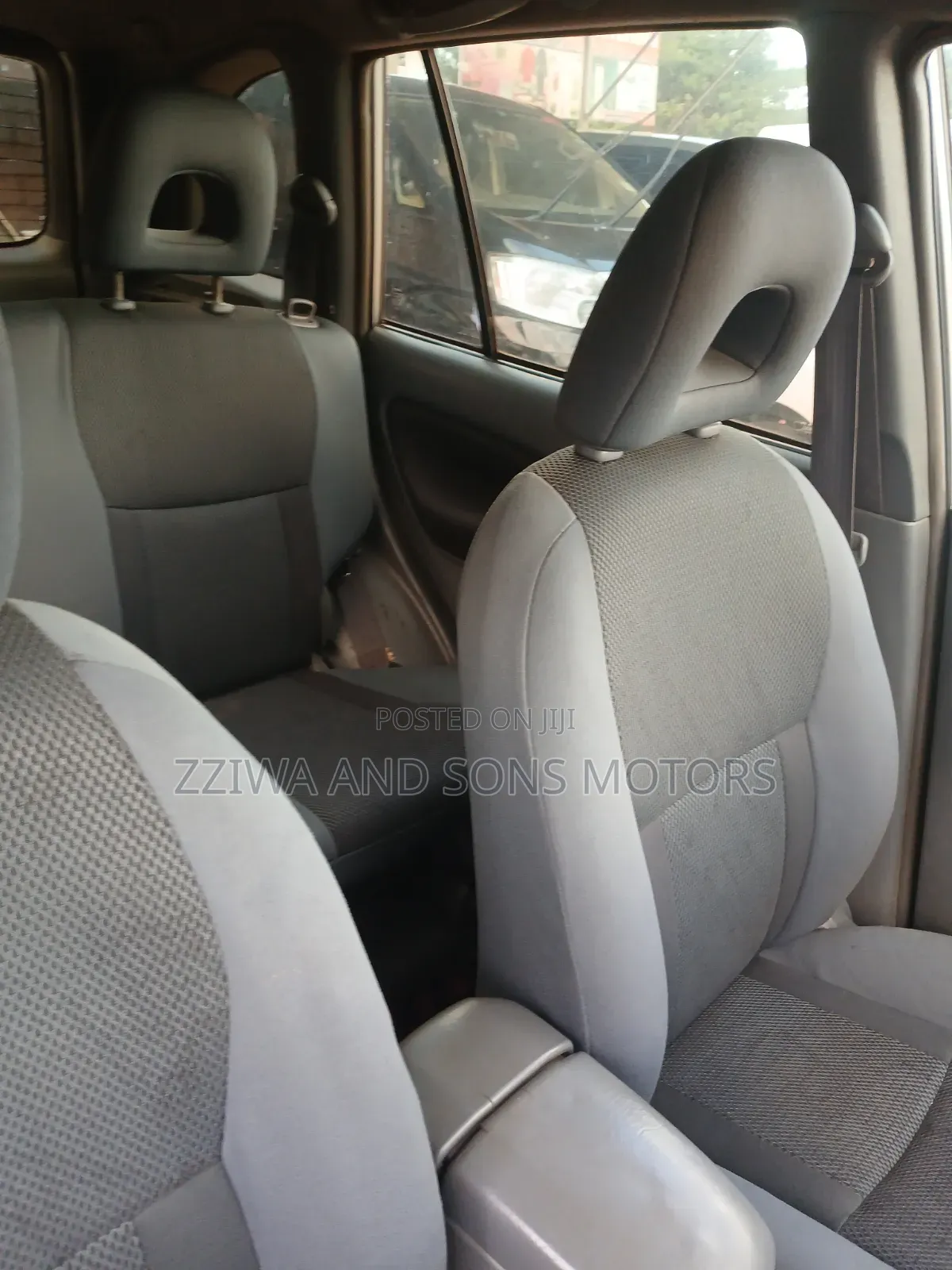 Toyota RAV4 2.0 D-4D 4x4 2007 Silver