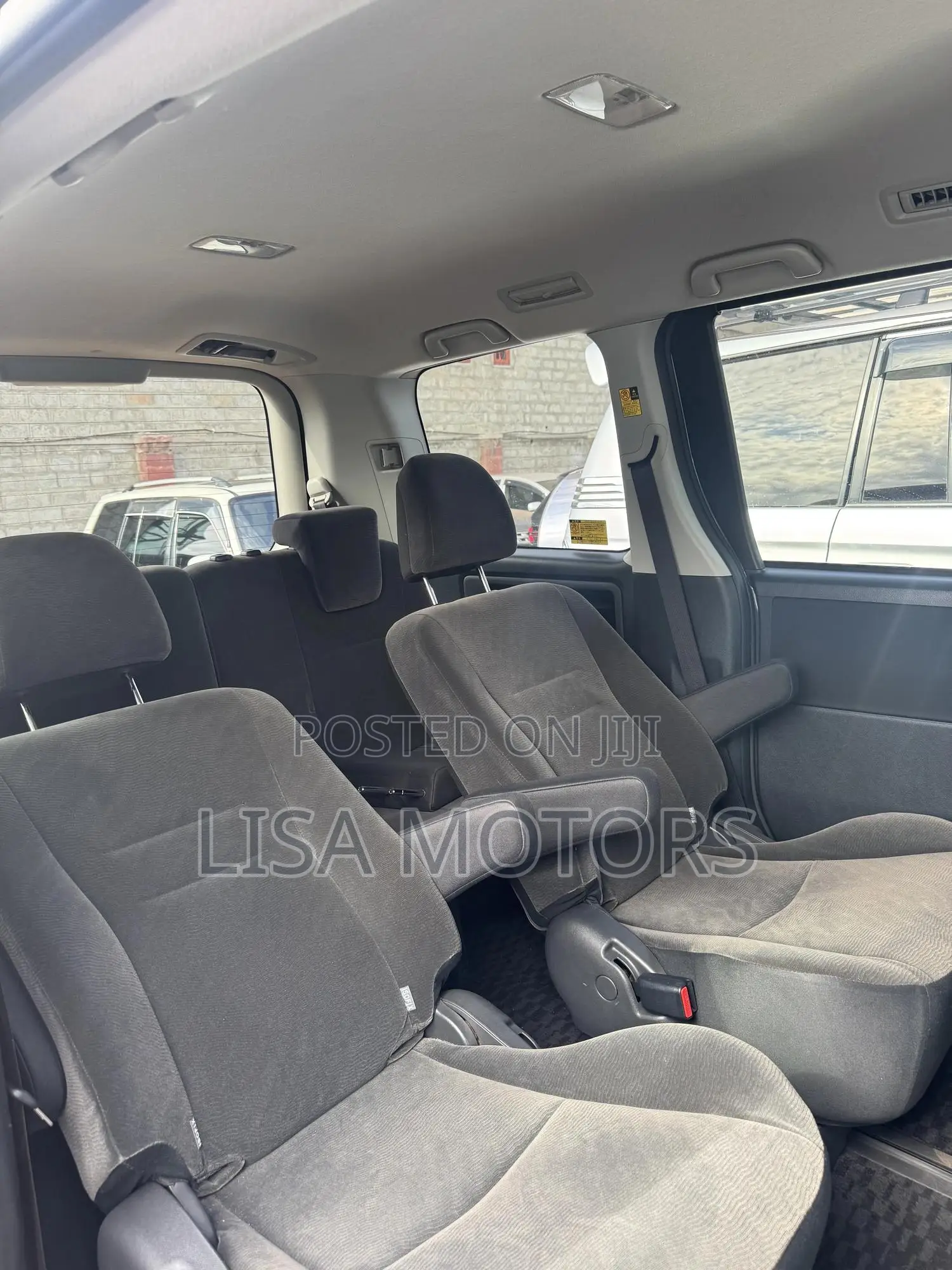 Toyota Noah 2010 Black
