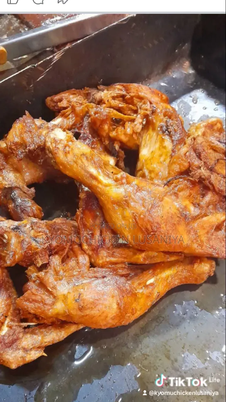 Kyomu Chicken Lusaniya Wandegeya