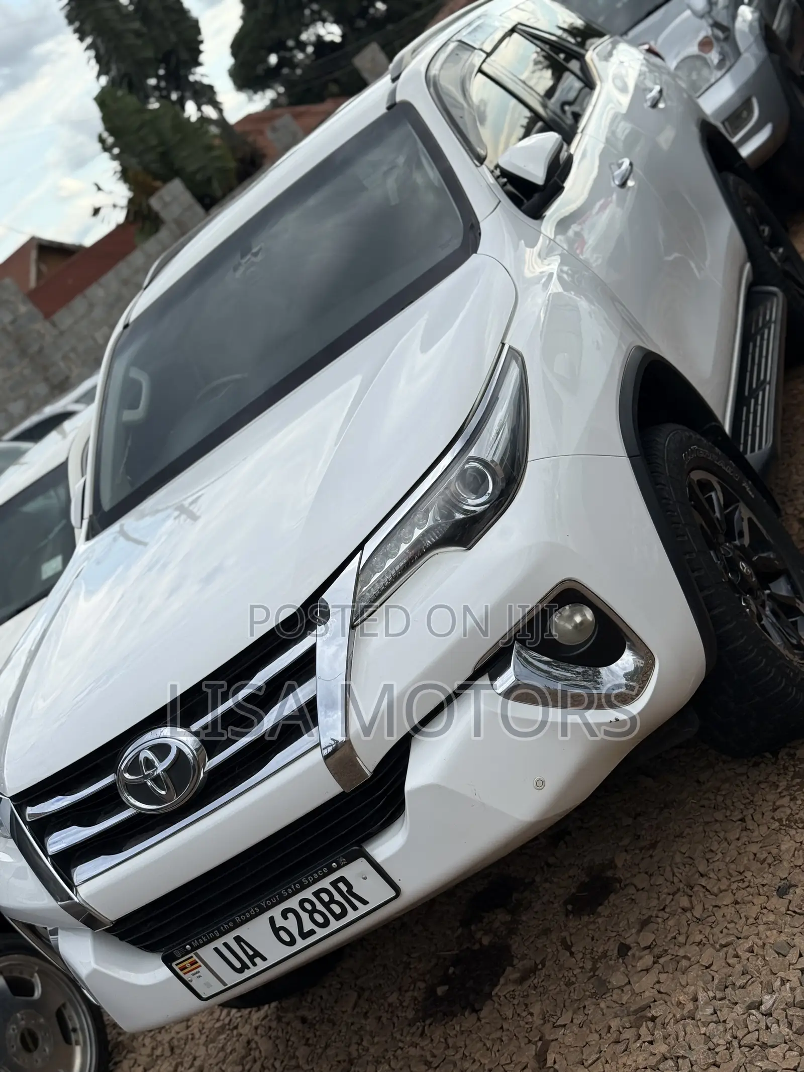 Toyota Fortuner 2.8 D AWD 2017 White