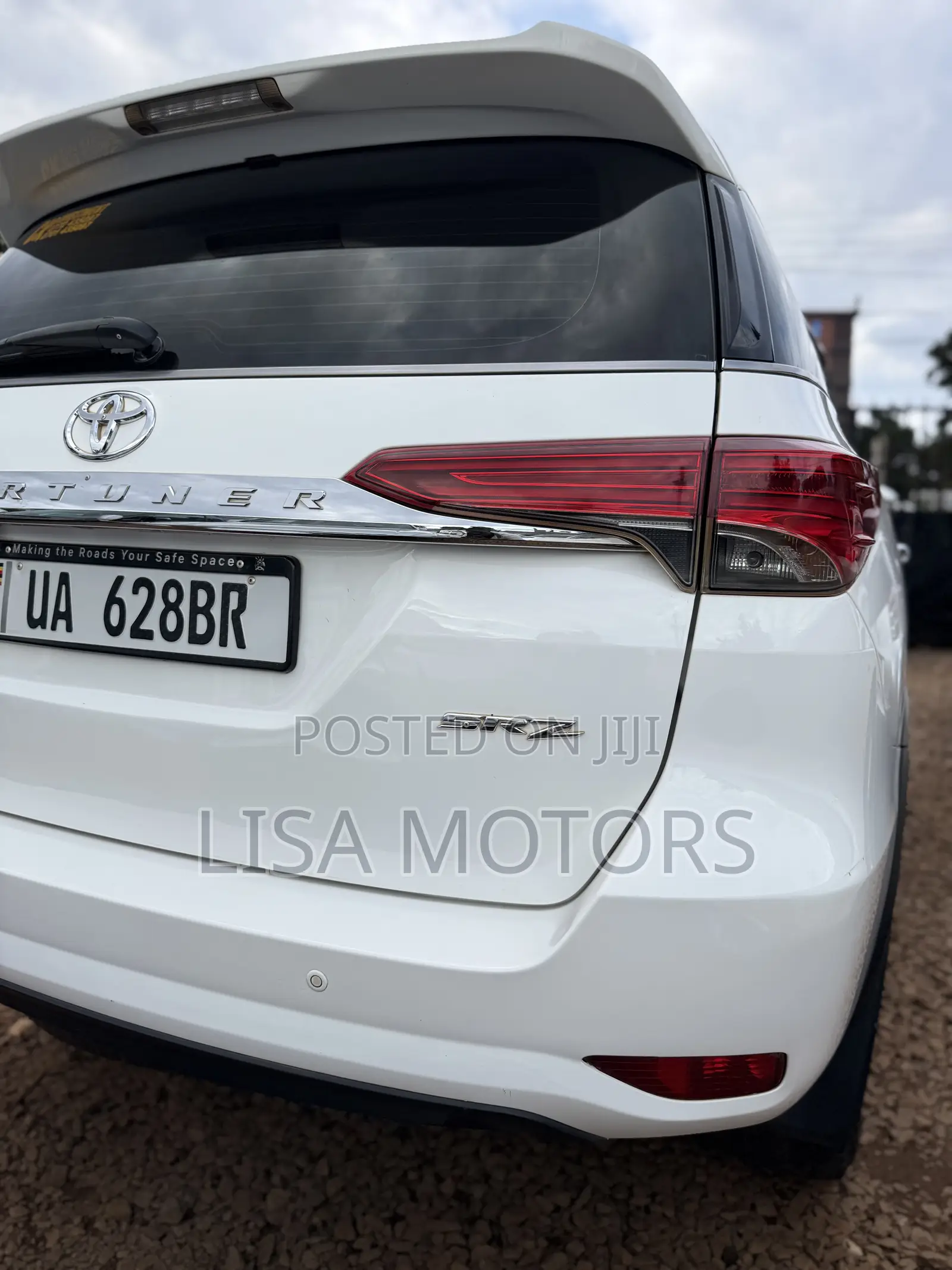 Toyota Fortuner 2.8 D AWD 2017 White