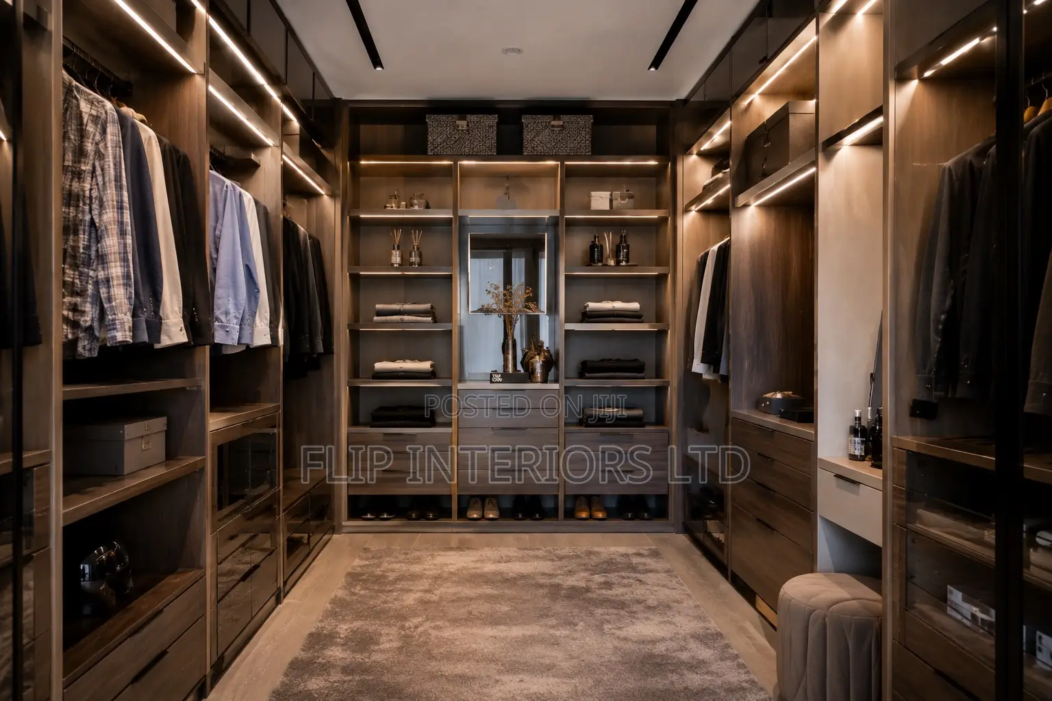 Walk-in Closet Design Space Optimization Services