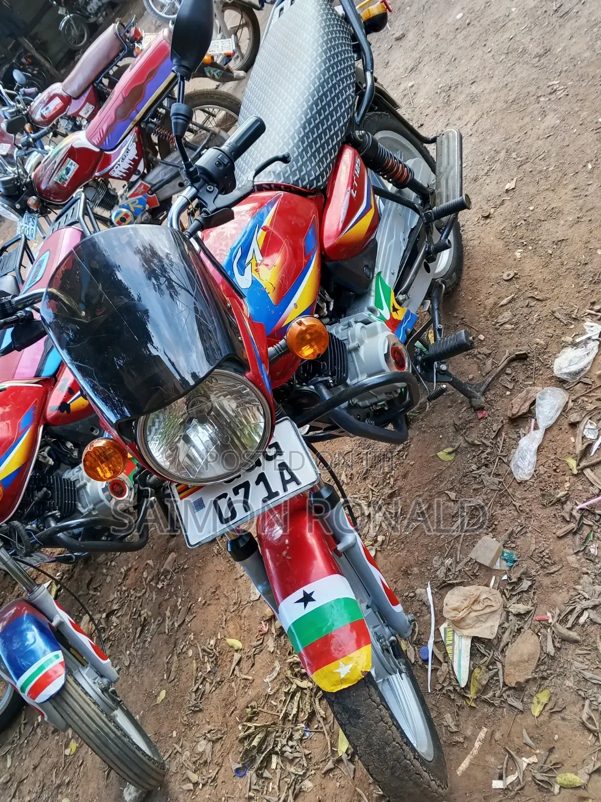 Bajaj Boxer 125 2025 Red