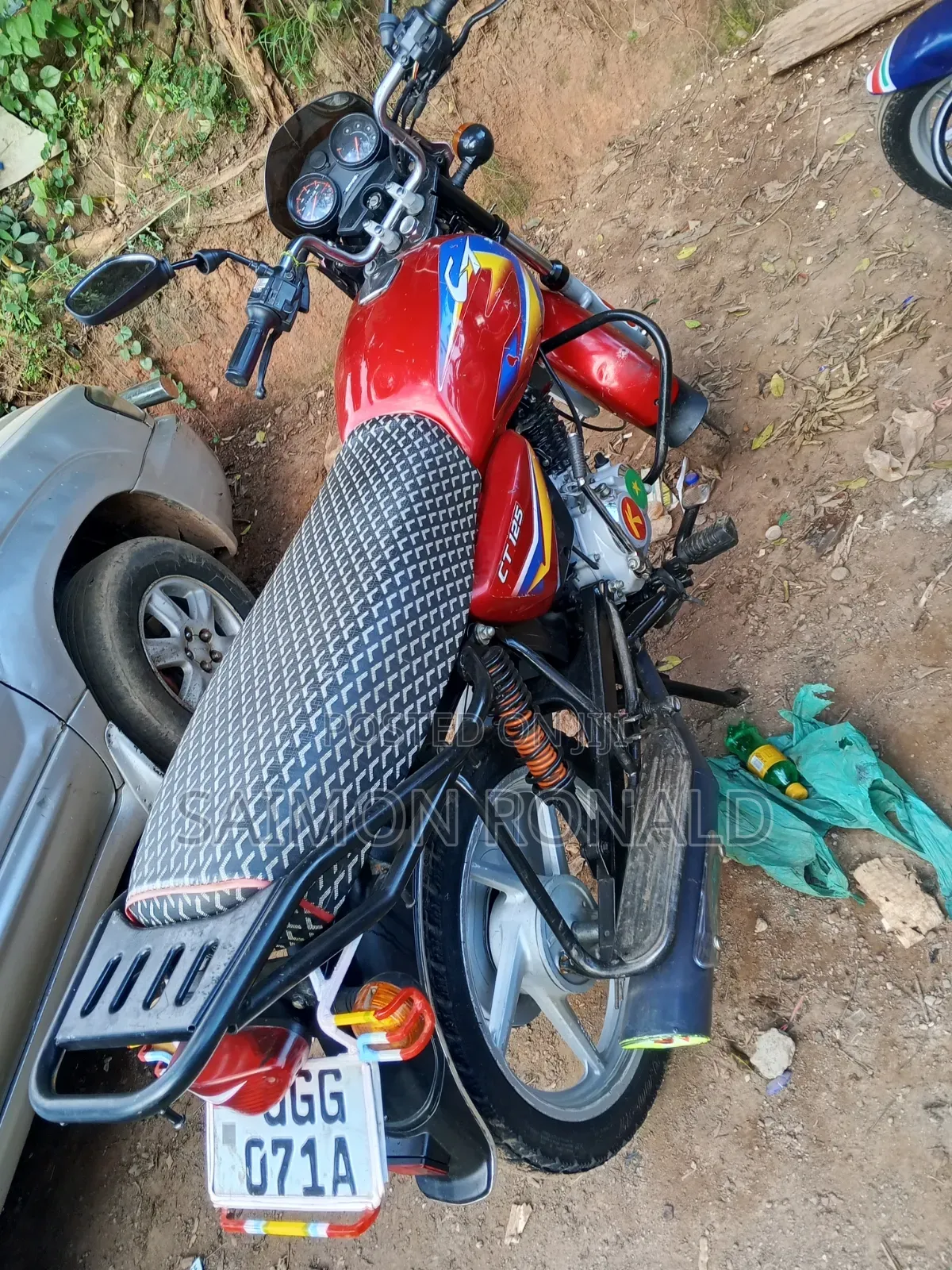 Bajaj Boxer 125 2025 Red