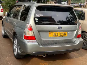 Subaru Forester 2006 Silver