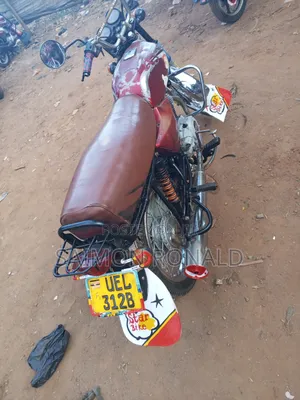 Bajaj Boxer 100 2009 Red