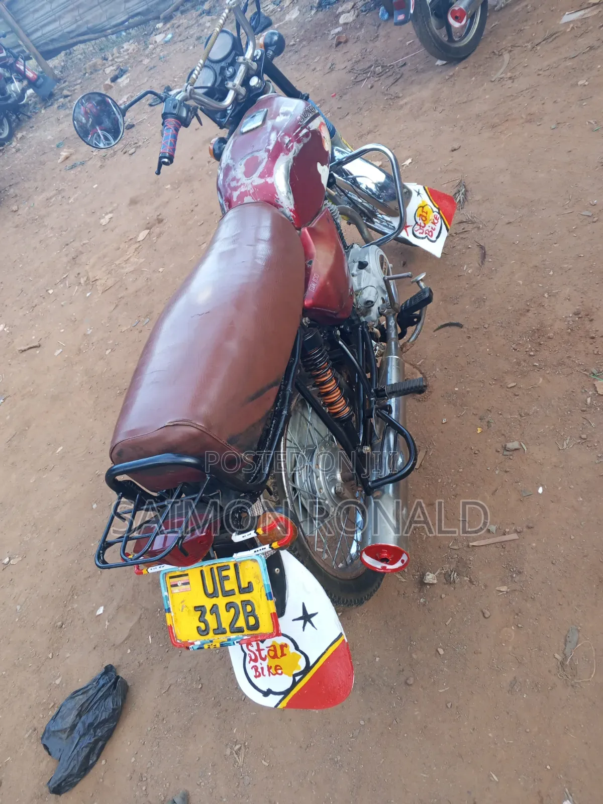 Bajaj Boxer 100 2009 Red