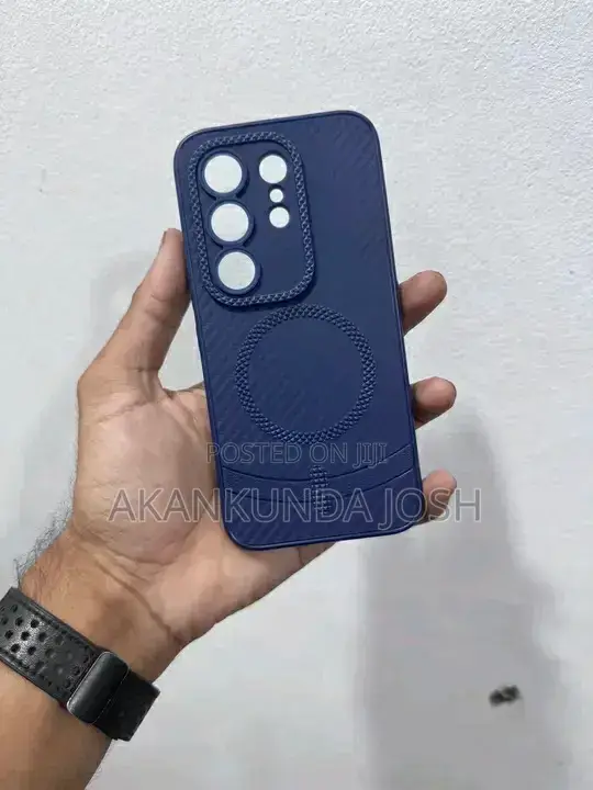 Tecno Camon 50 Back Covrrs