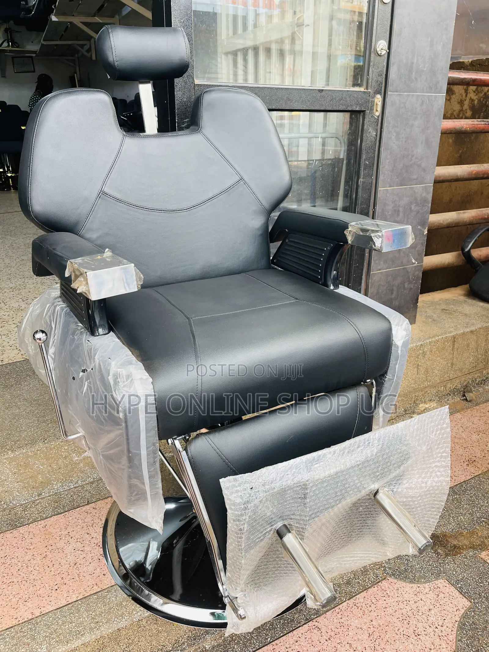 Build to Provide Comfort,Brandnew Kingsize Adjustable Barber Chair