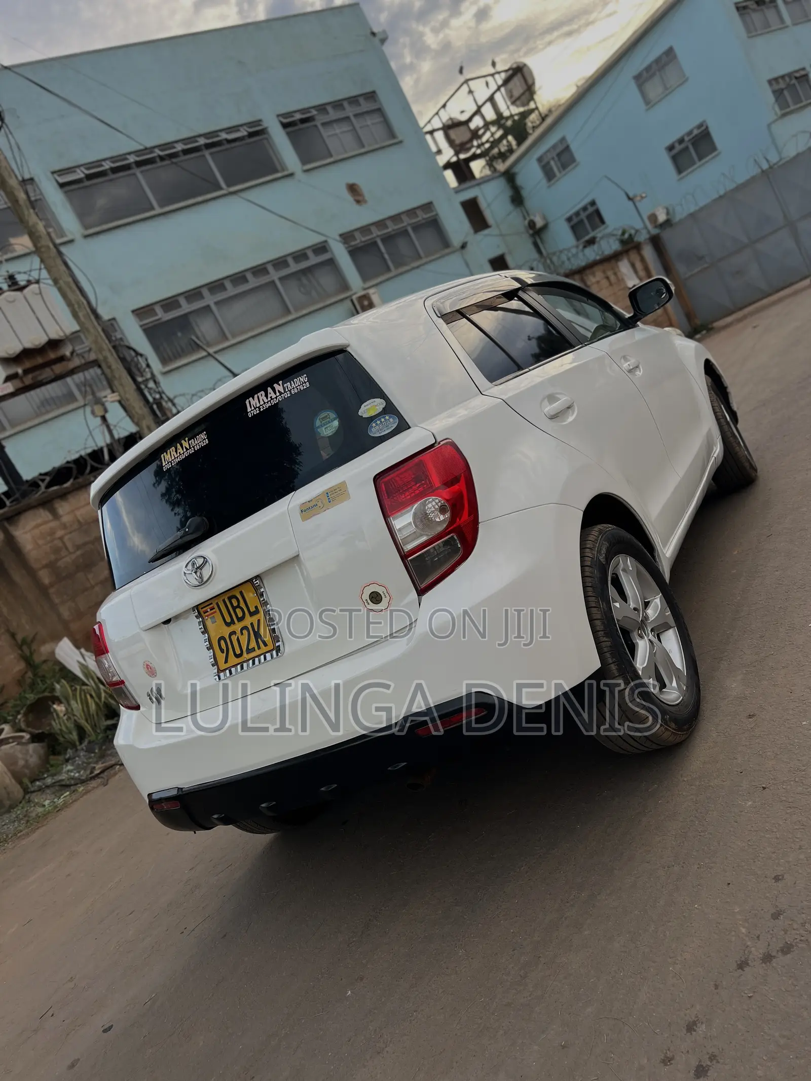 Toyota IST 2009 White