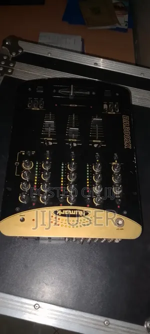 Dj Mixer Numark