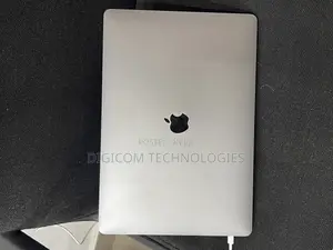 Laptop Apple MacBook 2017 16GB Intel Core i7 SSD 256GB