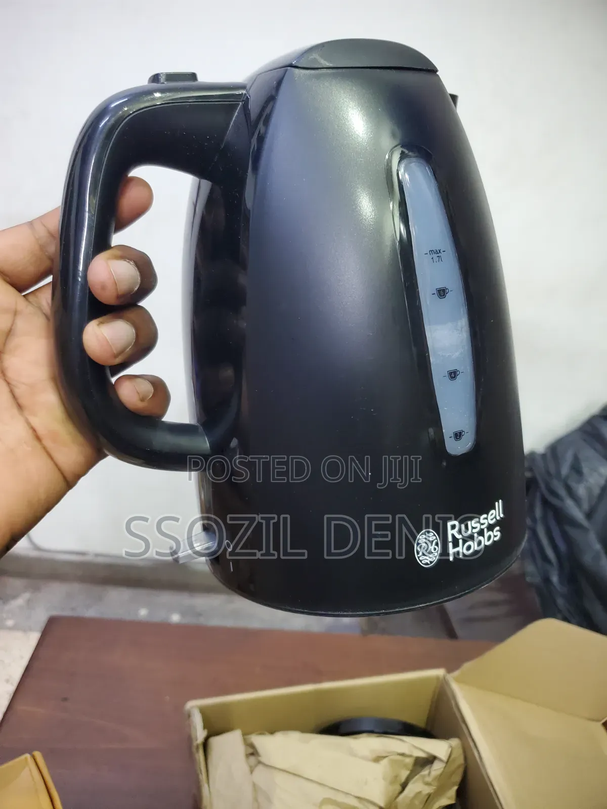 Russell Hobbs Percolator/ Electric Kettle 1.7 Litres