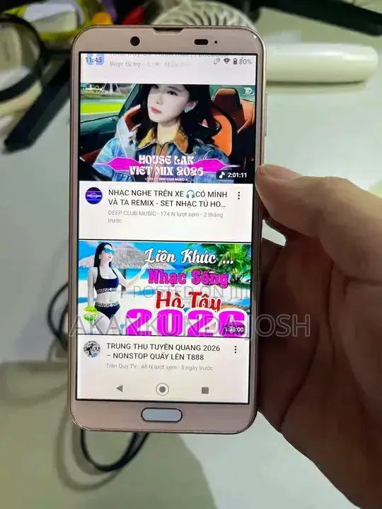 Sharp Aquos Sense 2 SHV43 32 GB Gold