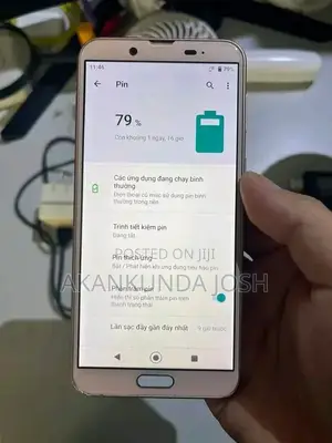 Sharp Aquos Sense 2 SHV43 32 GB Gold