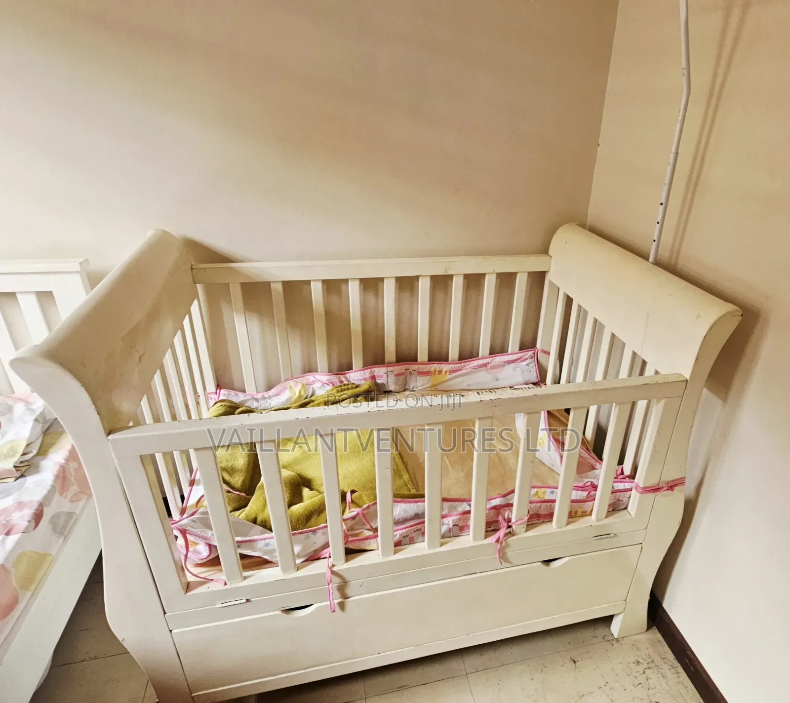 Baby Bed / Crib