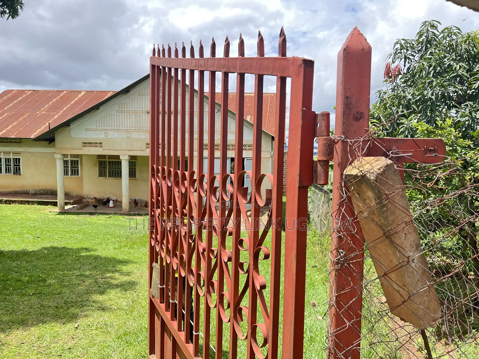 4bdrm House in Namanve House for sale