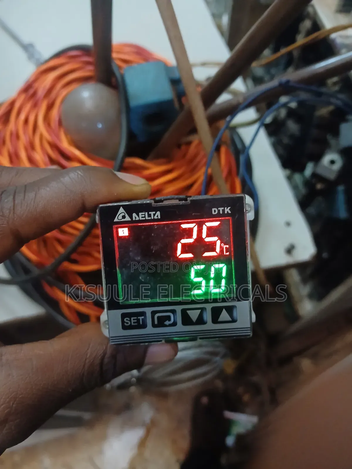 Delta DTK Temperature Controller
