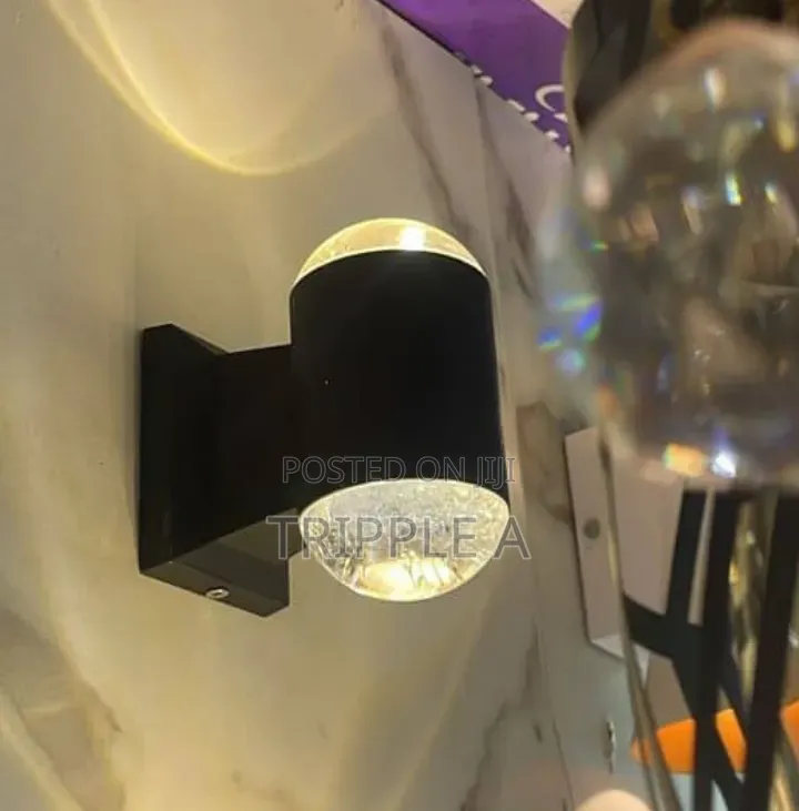 Matte Black Led Wall Bracket