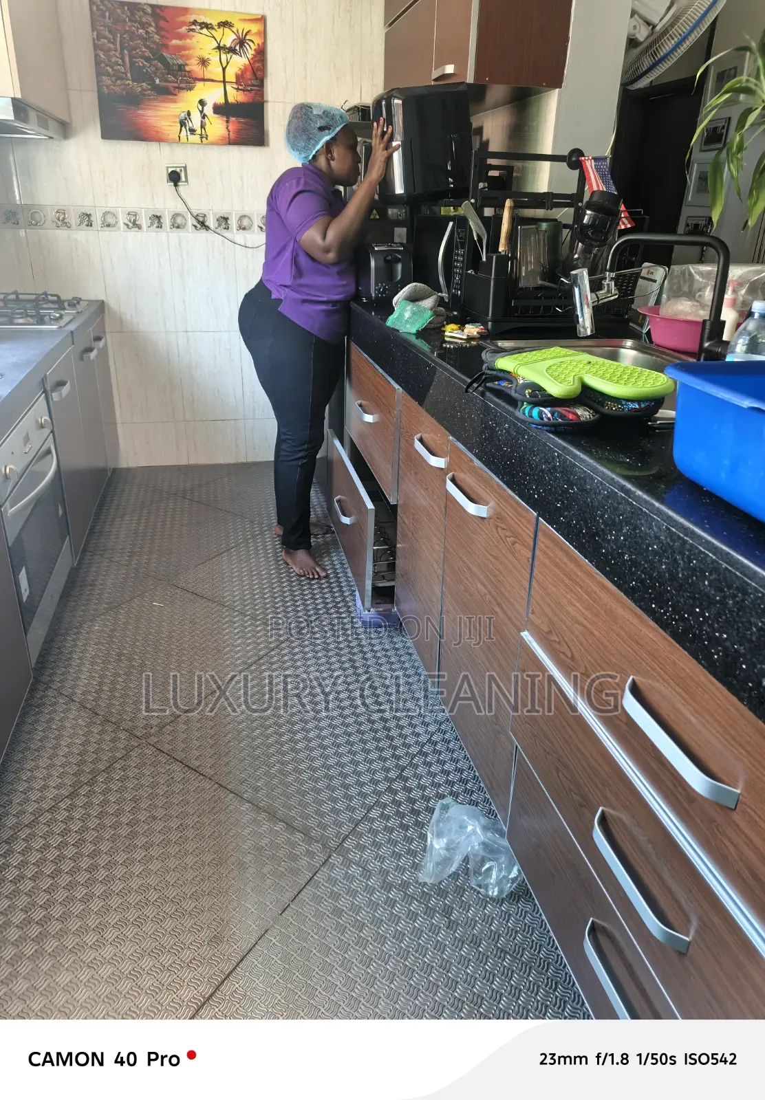 Kitkitchen Detailed Cleaning