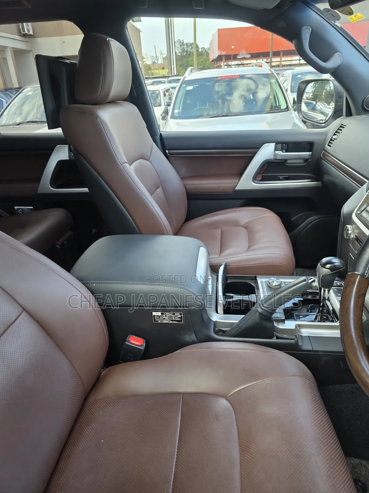 Toyota Land Cruiser 4.6 V8 ZX 2018 White