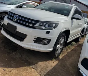 Volkswagen Tiguan R-Line AWD 4MOTION 2016 White