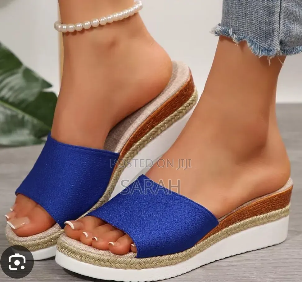 Ladies Classy Open Wedge