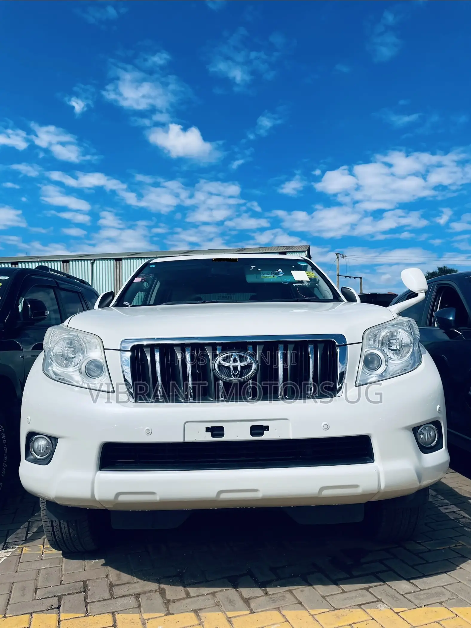 Toyota Land Cruiser Prado 2013 White