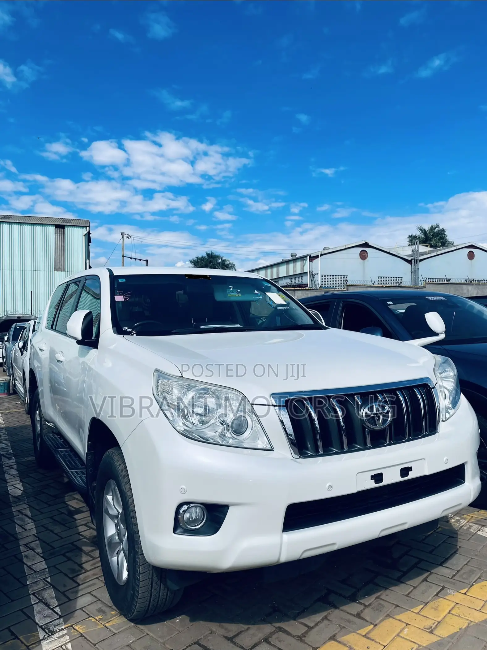 Toyota Land Cruiser Prado 2013 White