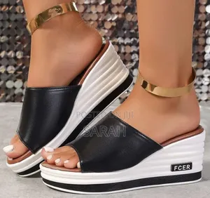 Ladies Elegant Wedge