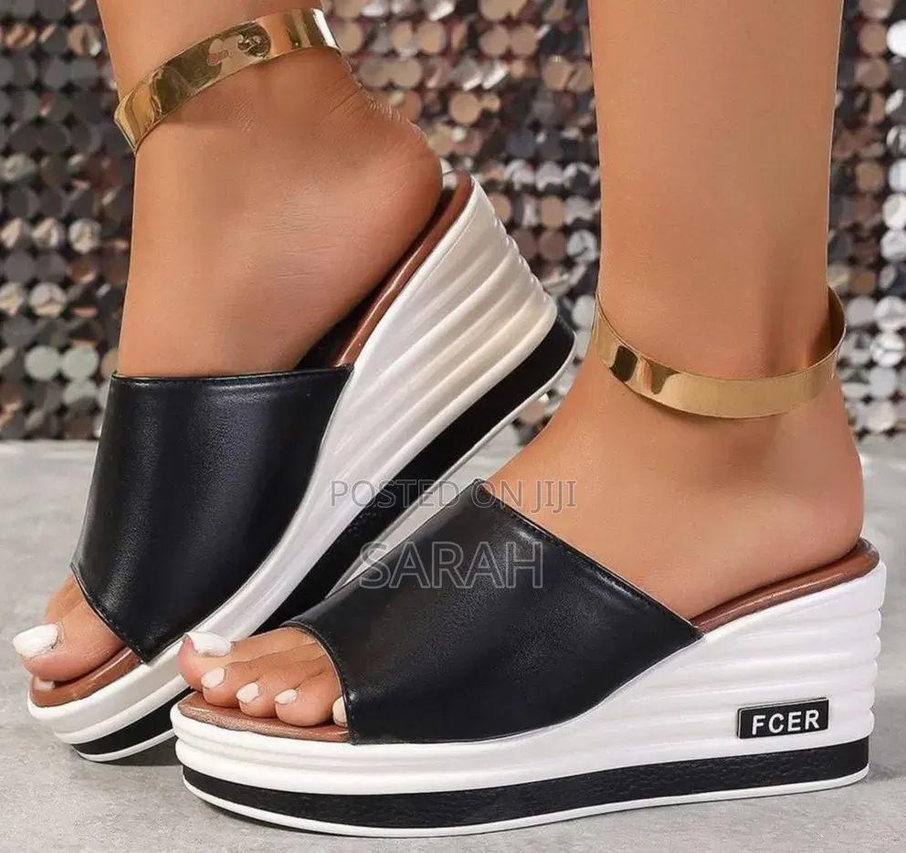 Ladies Elegant Wedge