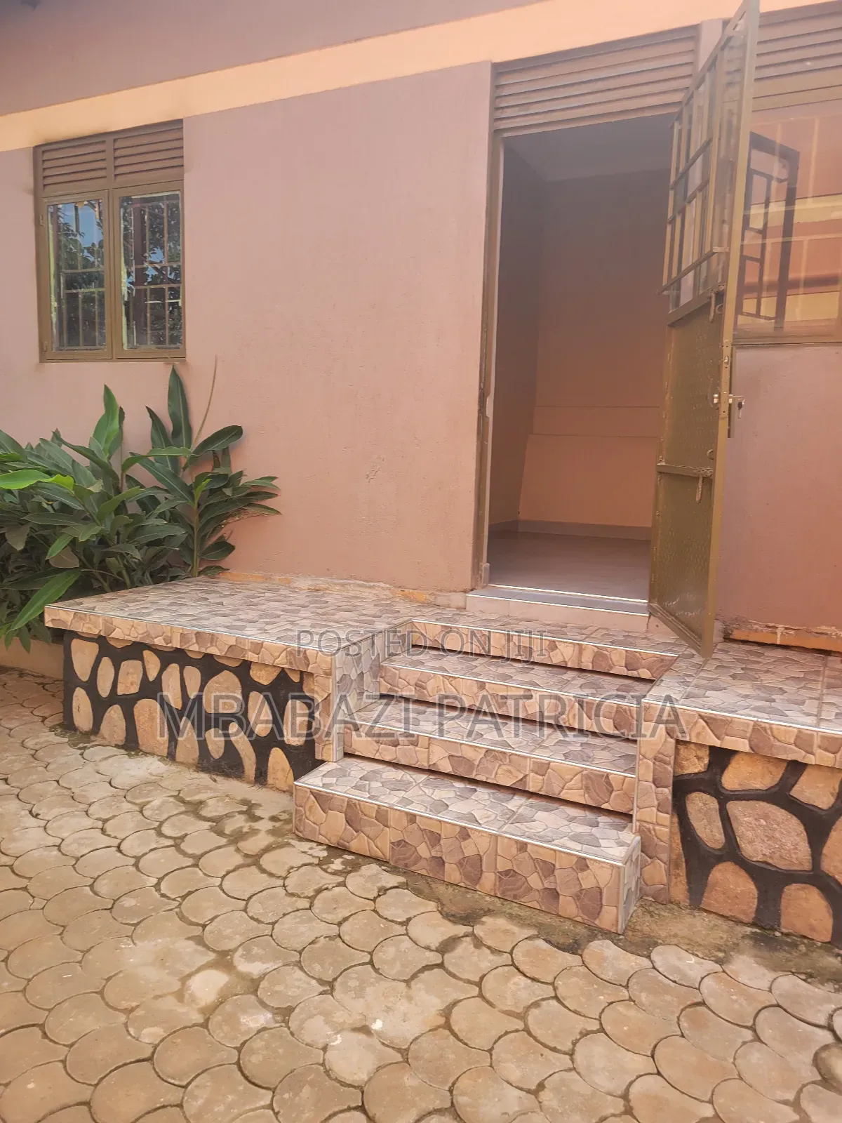 1bdrm House in Lugoba Jinjakaloli, Kawempe for rent