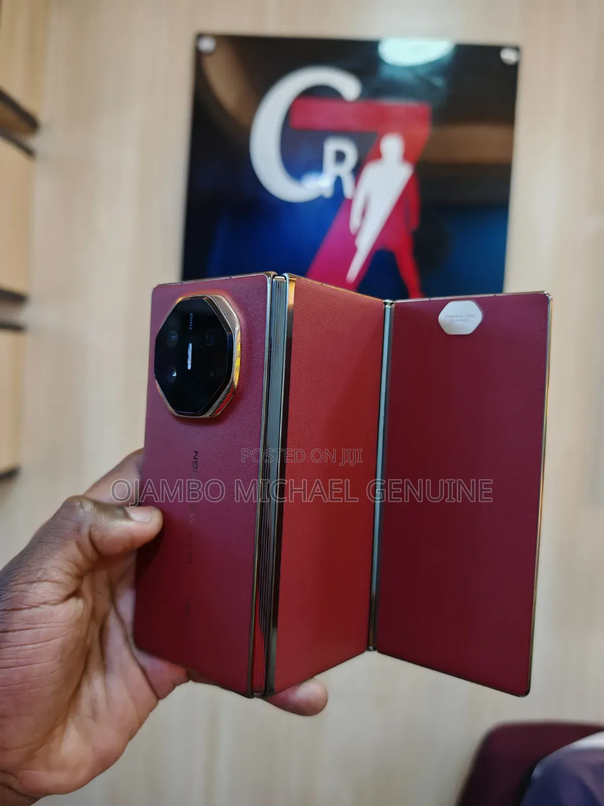 Huawei Mate XT Ultimate Design 1 TB Red