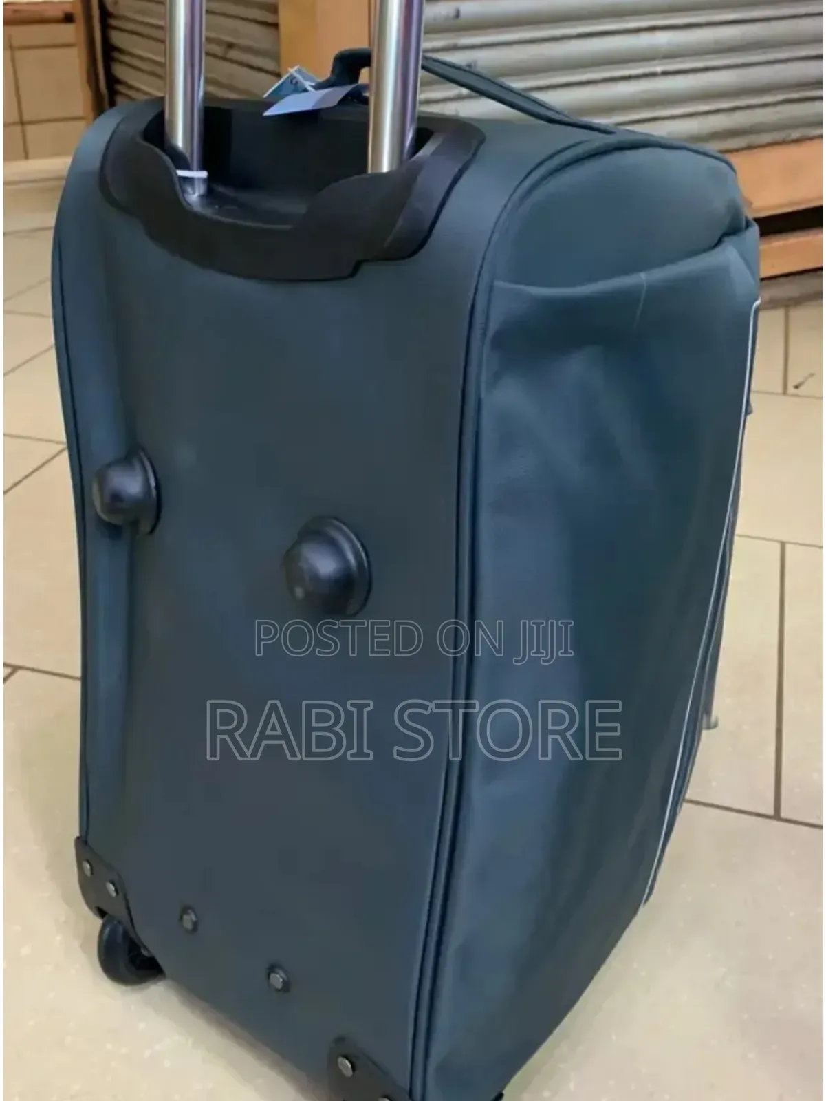 Traveling Trolley Bag- Medium