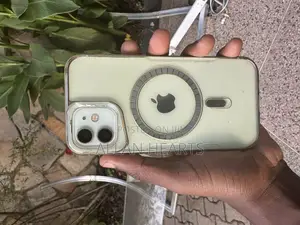 Apple iPhone 12 128 GB White