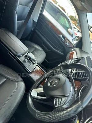 Mercedes-Benz GLE-Class GLE 350d 4MATIC 2017 Blue