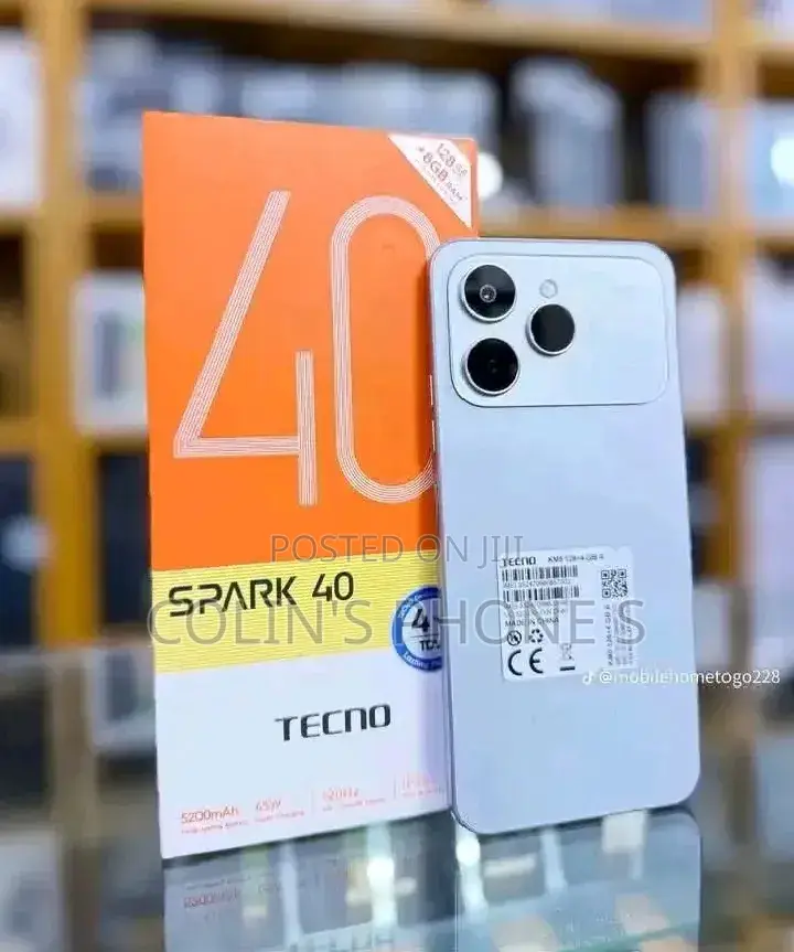 New Tecno Spark 40 128 GB White