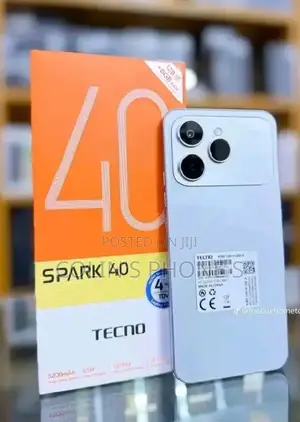 New Tecno Spark 40 128 GB White