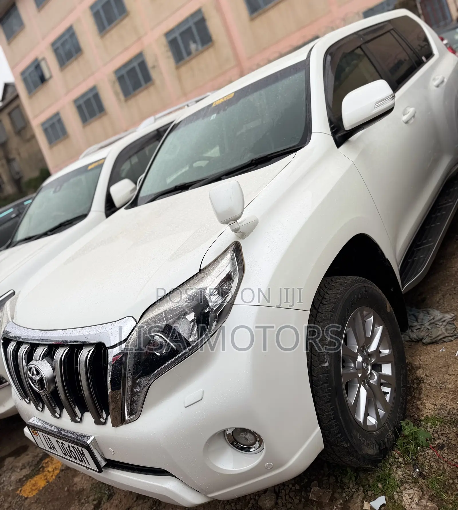 Toyota Land Cruiser Prado 2017 White