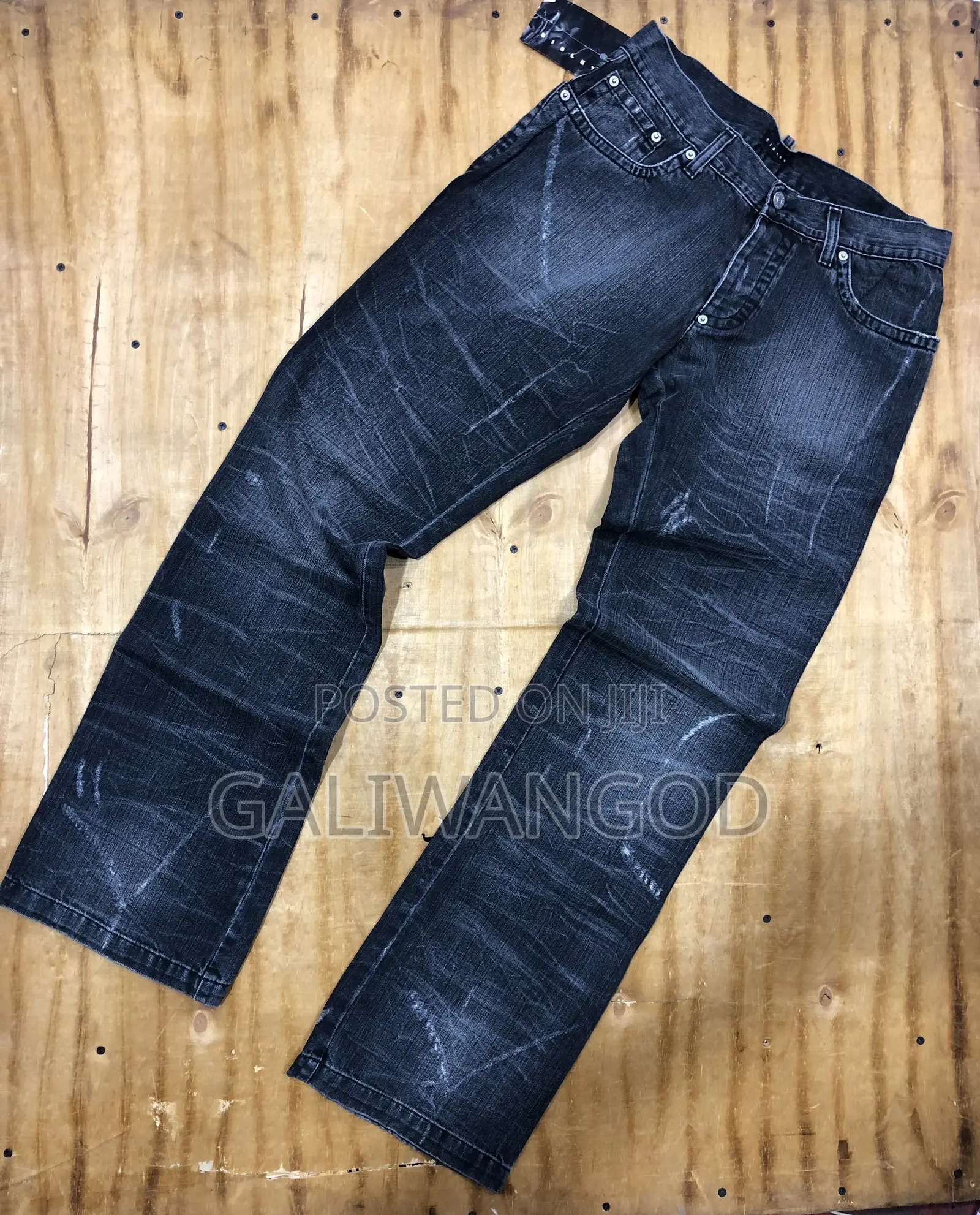Buggy Jeans