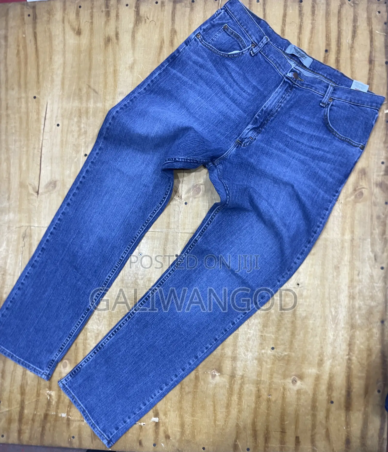Buggy Jeans